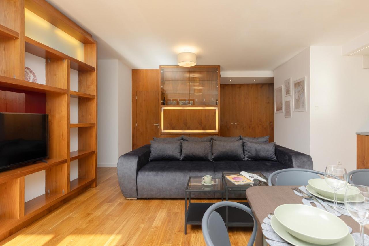 Old Mokotow Spacious Two-Bedroom Apartment By Noclegi Renters وارسو المظهر الخارجي الصورة